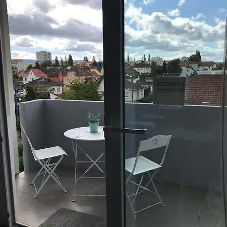 Escale Euro Airport Bale Mulhouse Freiburg